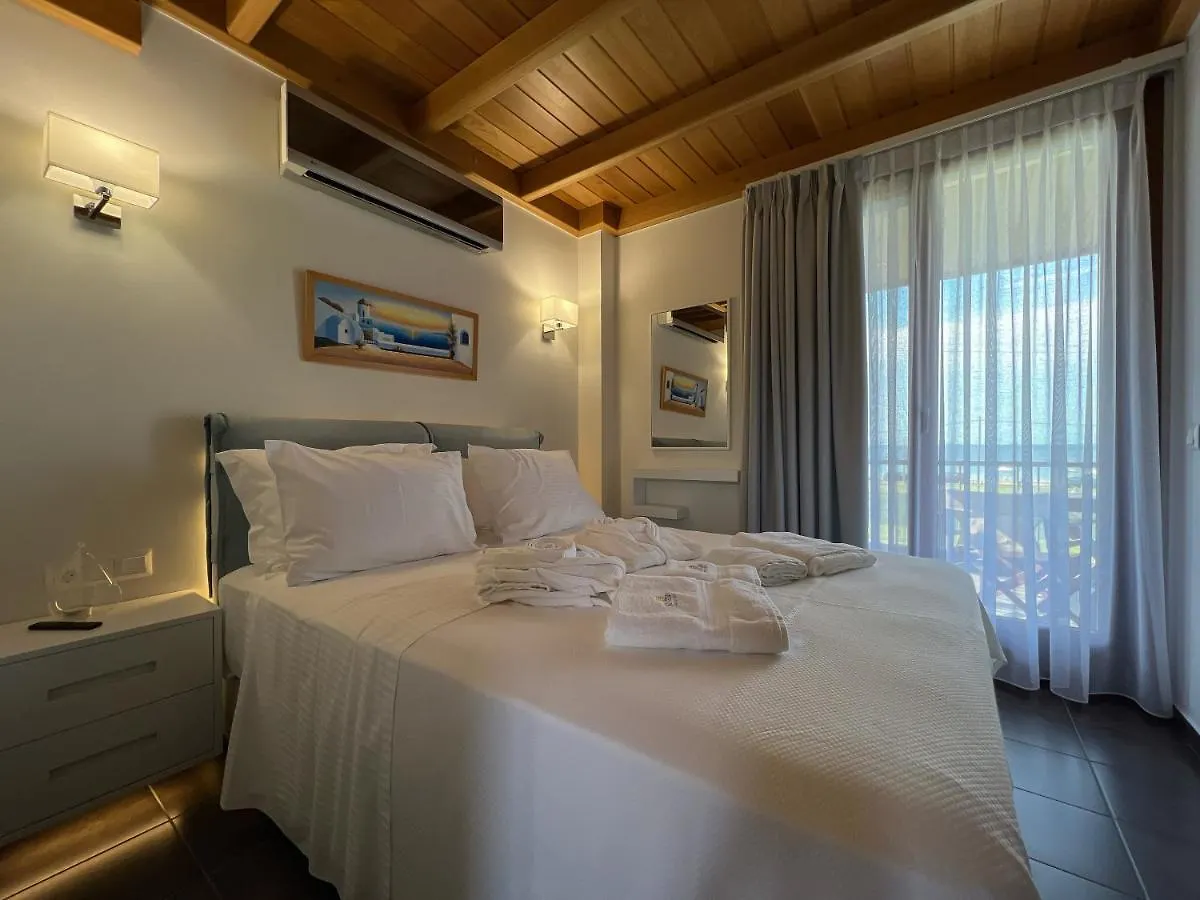 Sunrise Luxury Villa Nea Roda Holiday home